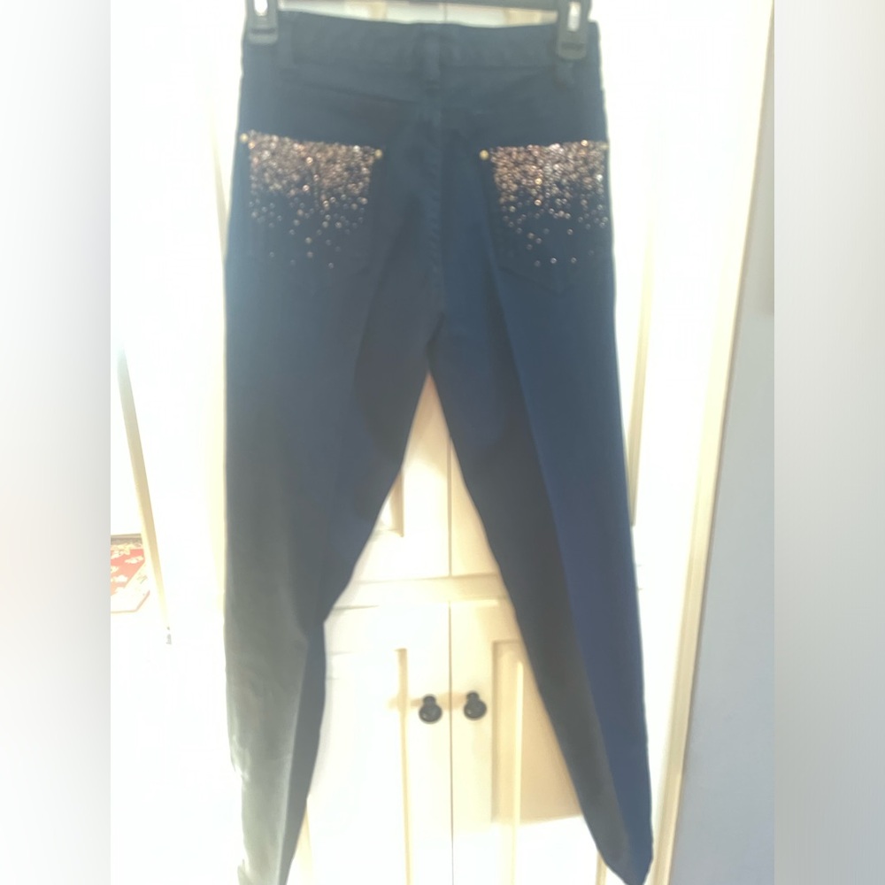 Cache Jeans - Picture 5 of 5
